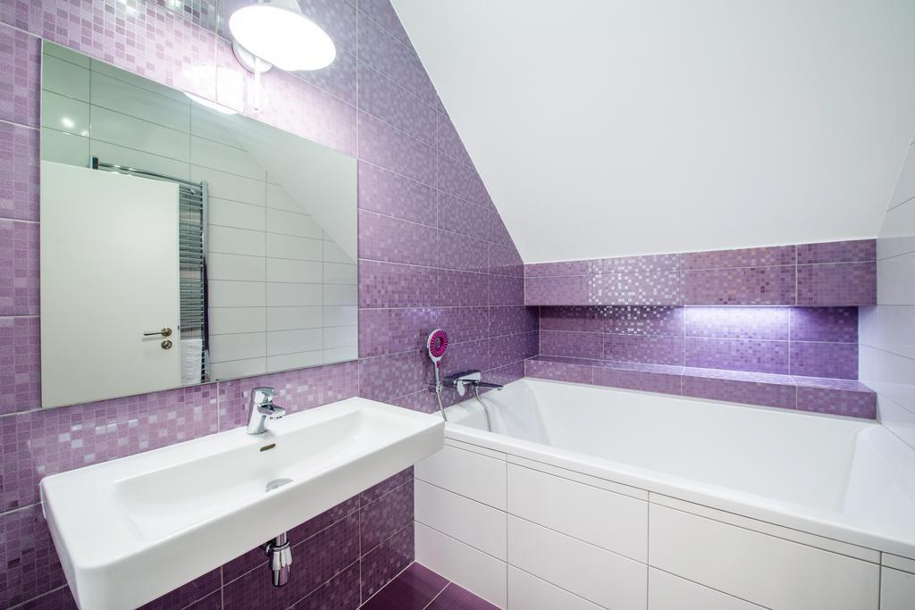 Relax21 Hotel Uhersky Ostroh Ruang foto