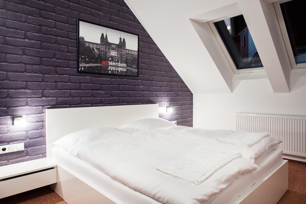 Relax21 Hotel Uhersky Ostroh Ruang foto